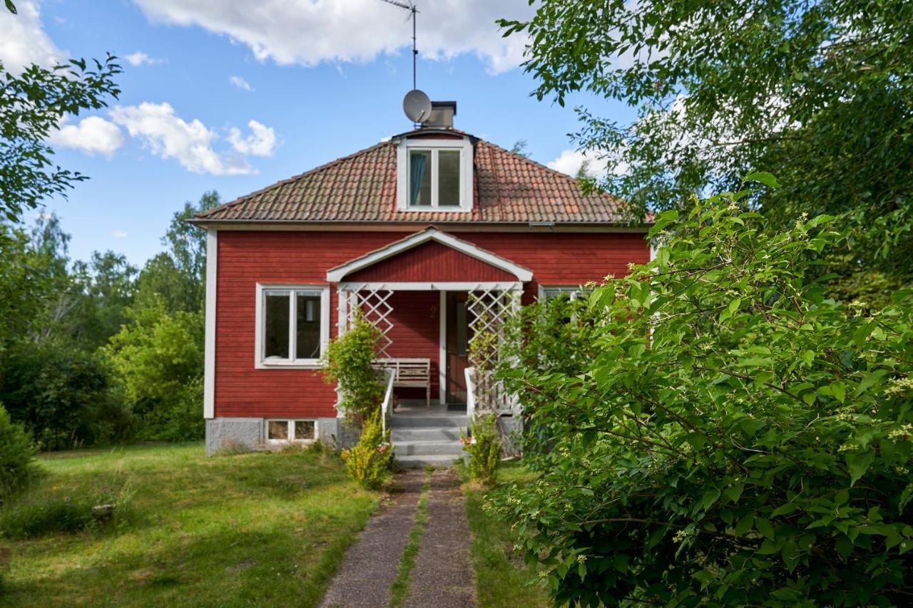 Red Haven Cottage Edsbruk Exterior photo